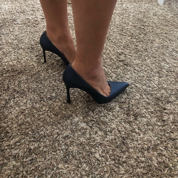 Navy Blue Manolo Blahnik Heels - Picture 7 of 7
